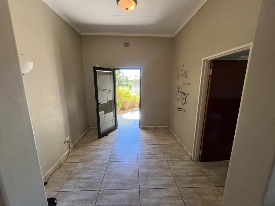 5 Bedroom Property for Sale in Oosterville Northern Cape